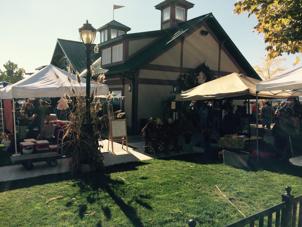 Farmington Farmers & Artisans Market