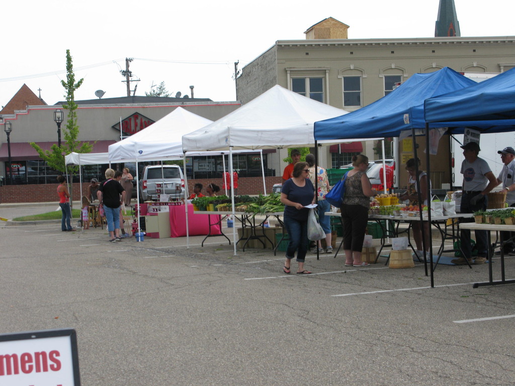 Mount Clemens DOWNTOWN Farmers Market