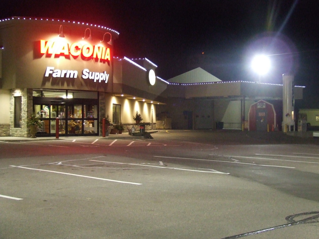 Waconia Farm Supply Farmer's Market